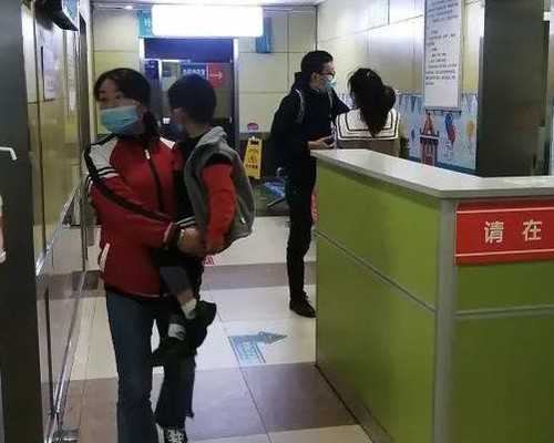 沈阳同性助孕成本解析：三代试管婴儿的费用与成功率